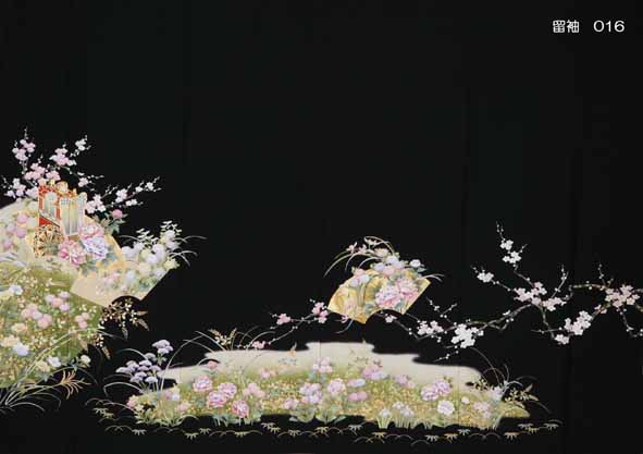 草花扇面に御所車